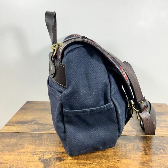 Filson X Brooks Brothers Medium Field Bag - Made in USA - Rare - Picture 4 of 13